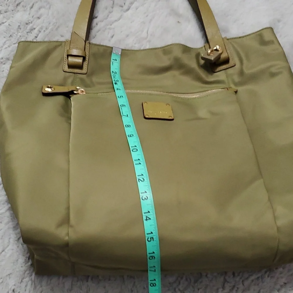 Henri Bendel olive green nylon tote bag